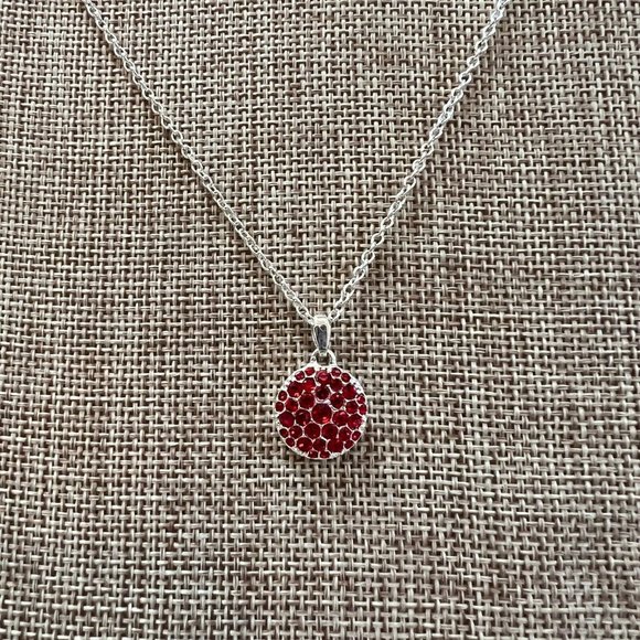 VINtage Avon NRT Pendant Necklace Red Rhinestone Round Silver Tone Metal 13302 - Picture 2 of 9